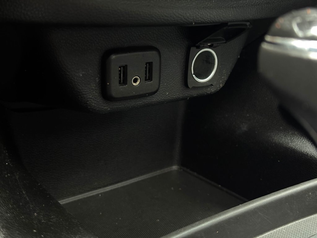 Used 2019 Chevrolet Traverse RS AWD/4WD image 21