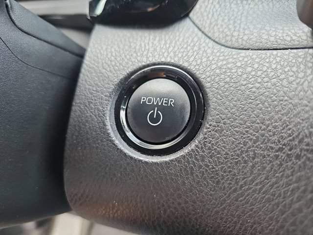 Used 2025 Toyota Camry LE FWD image 24