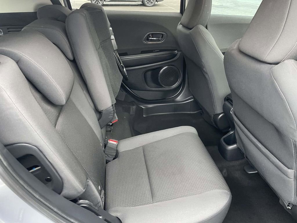 Used 2019 Honda HR-V EX image 44
