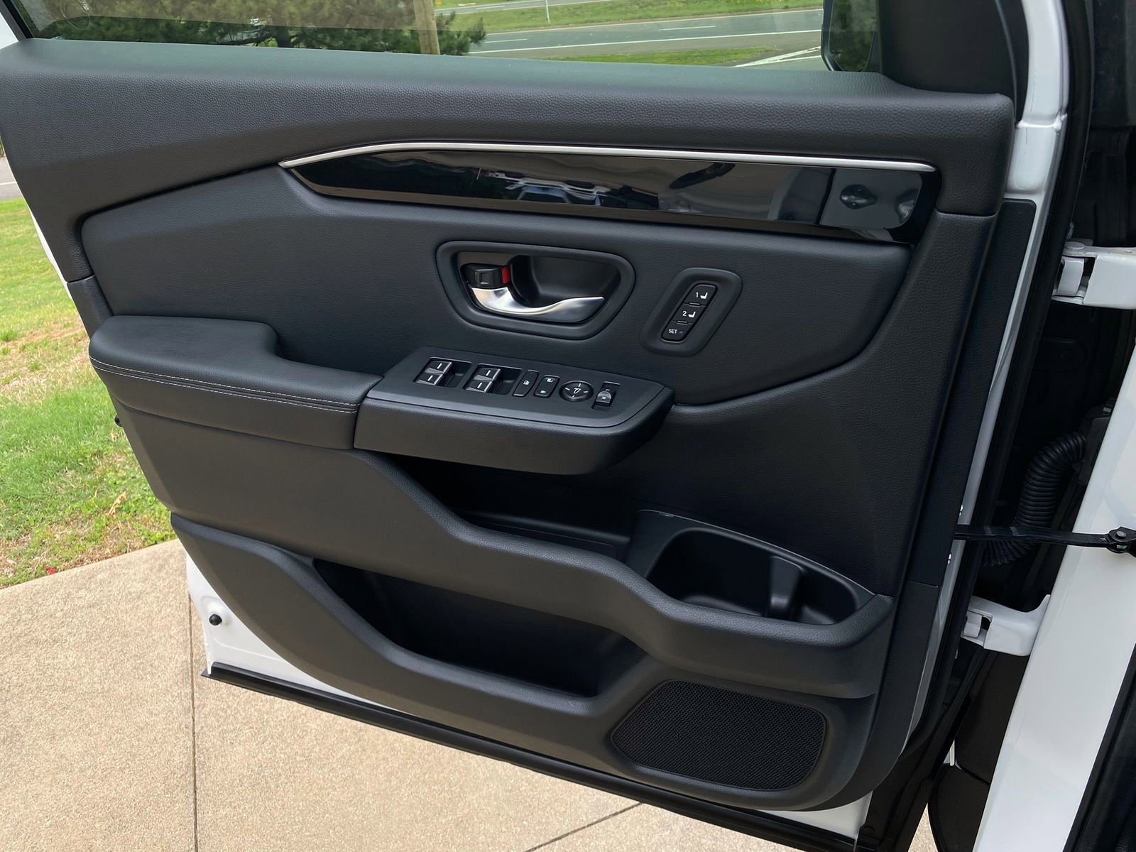 Used 2023 Honda Pilot Touring image 25