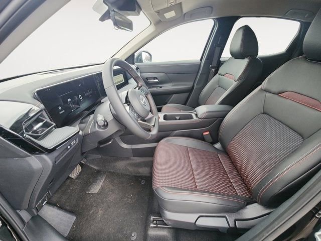 New 2025 Nissan Kicks SR w/ Illumination Package image 9