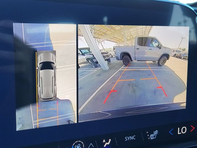 New 2026 Chevrolet Traverse LT w/ Driver Confidence Package AWD/4WD image 14