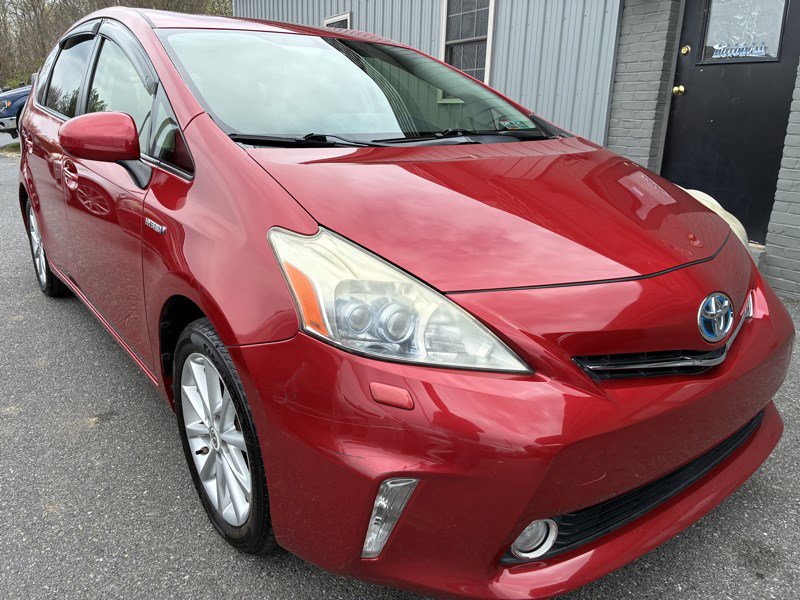 Used 2012 Toyota Prius V Five image 3