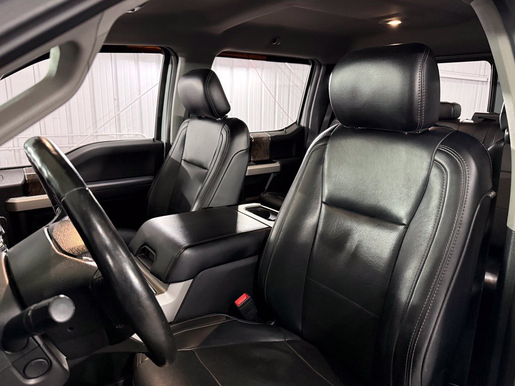 Used 2019 Ford F350 Lariat w/ Lariat Ultimate Package AWD/4WD image 18