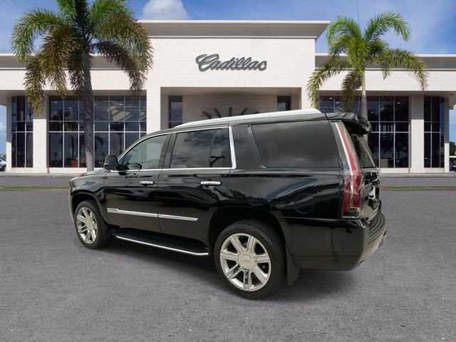 Used 2019 Cadillac Escalade Luxury AWD/4WD image 10