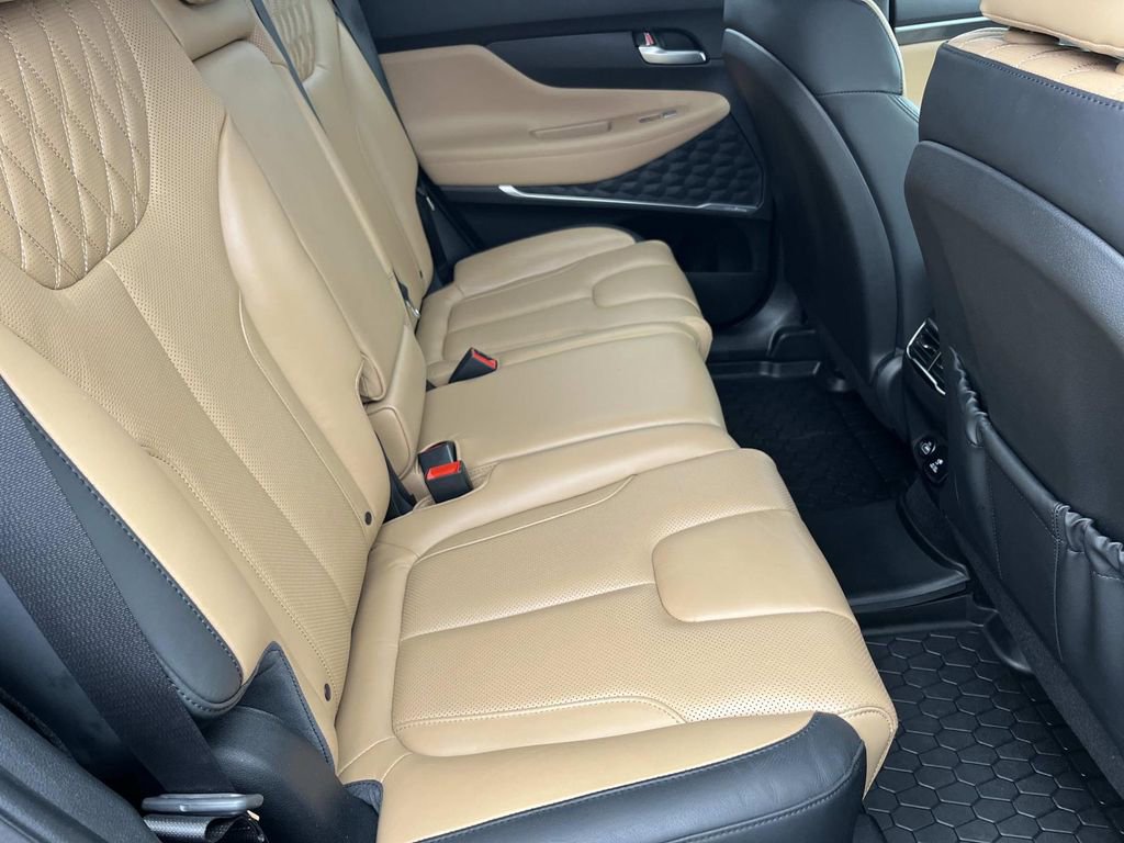 Used 2022 Hyundai Santa Fe Calligraphy image 21