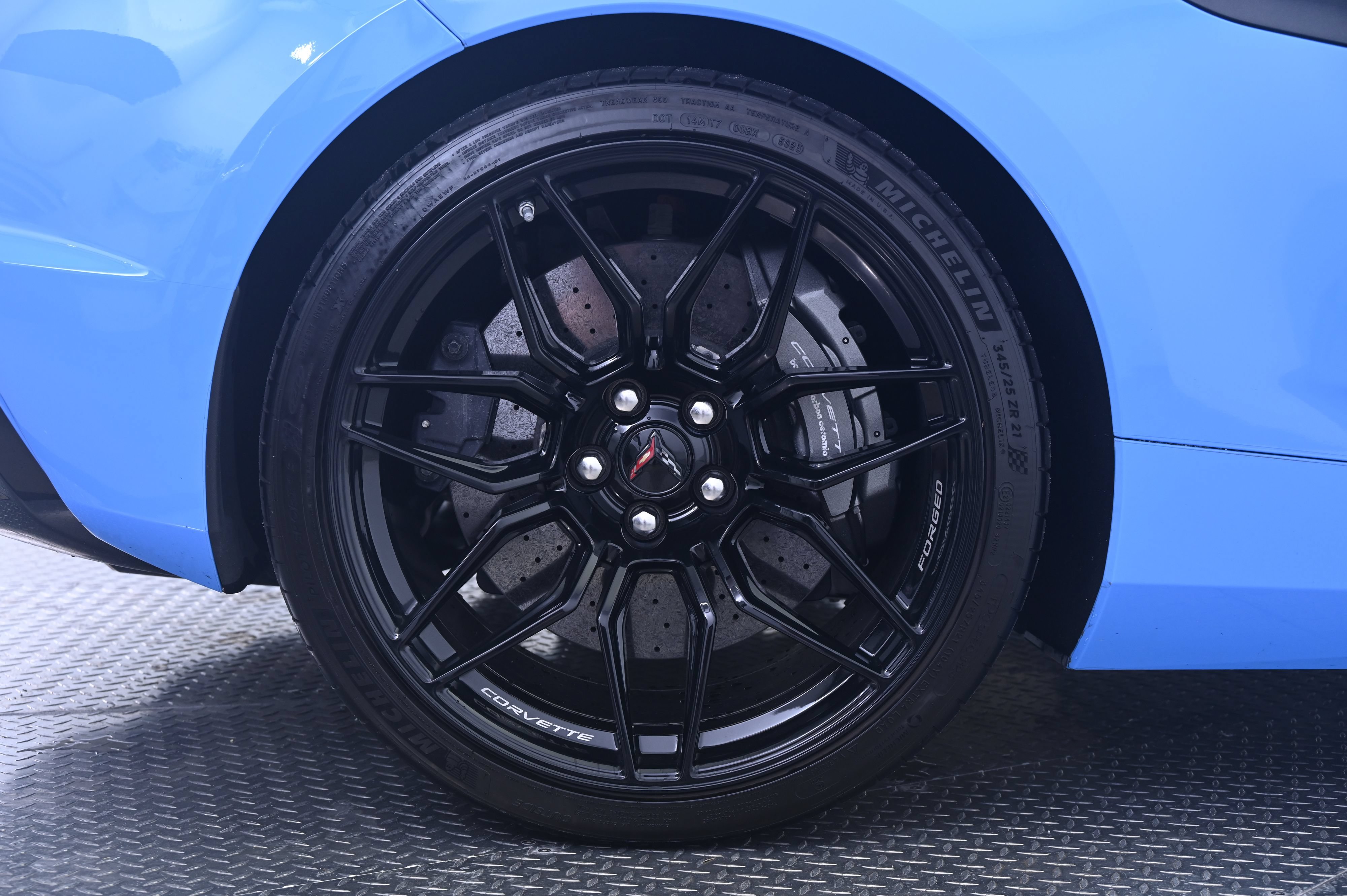 Used 2023 Chevrolet Corvette Z06 RWD image 13