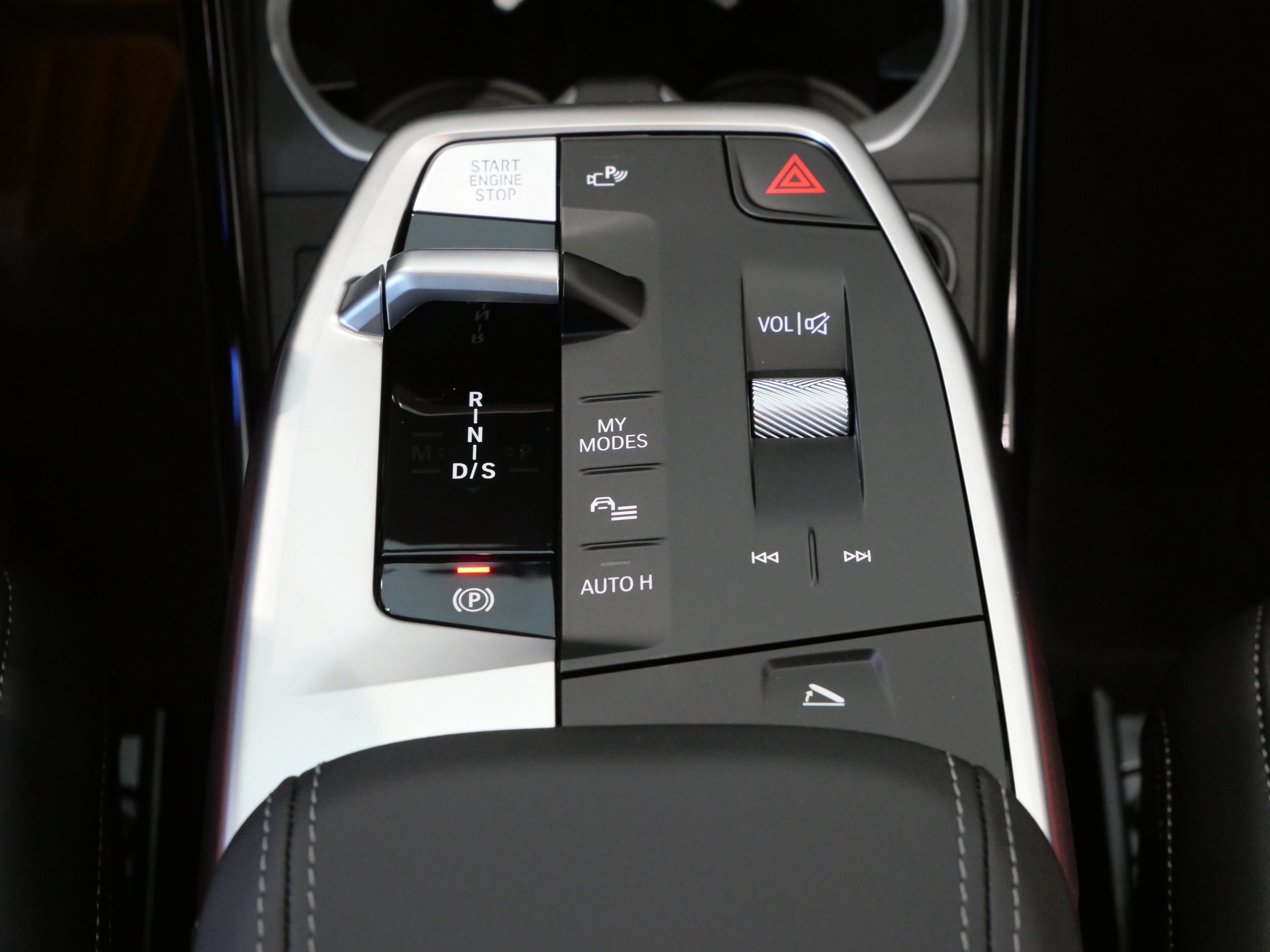 New 2026 BMW X1 M35i w/ Technology Package AWD/4WD image 10