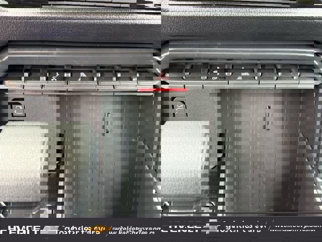 Used 2025 Toyota Tundra SR w/ SR Tow Package image 21