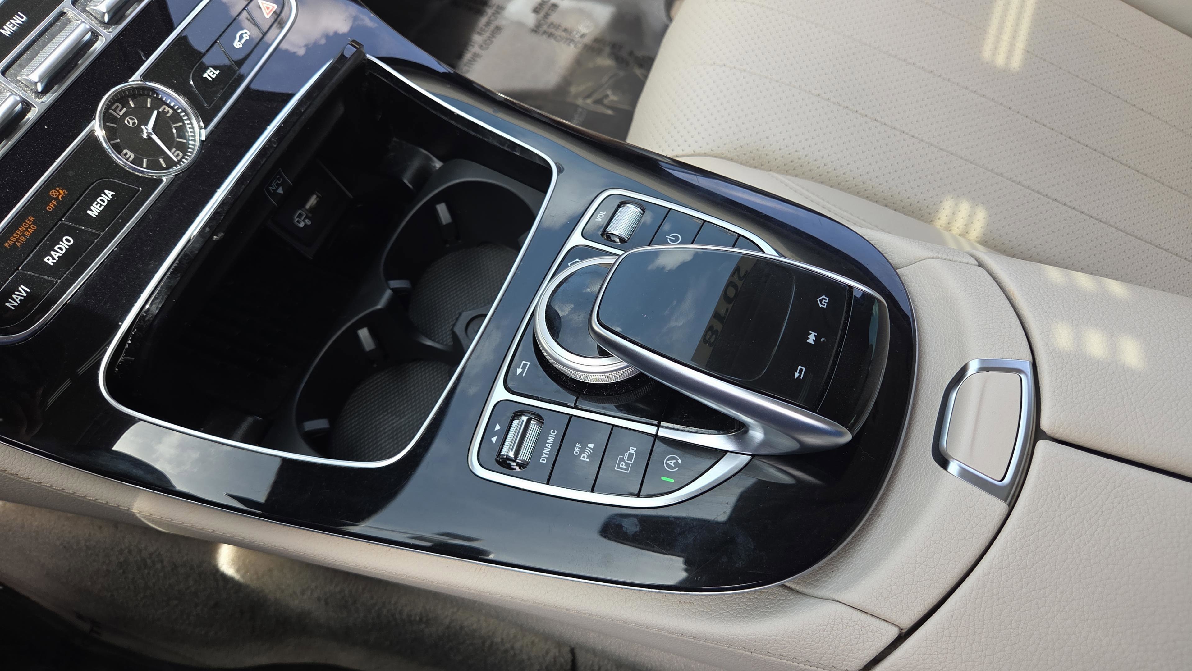 Used 2018 Mercedes-Benz E 300 image 34
