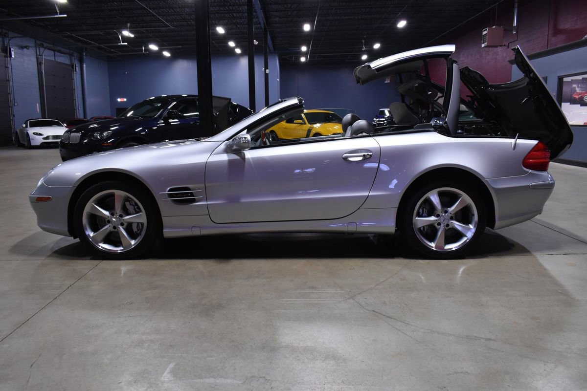 Used 2005 Mercedes-Benz SL 600 image 10
