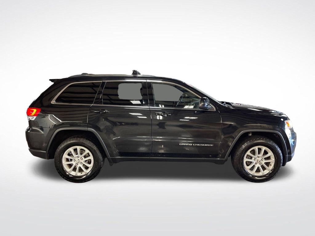 Used 2016 Jeep Grand Cherokee Laredo w/ Quick Order Package 23E AWD/4WD image 7