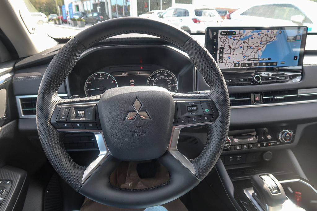 New 2025 Mitsubishi Outlander SE AWD/4WD image 26