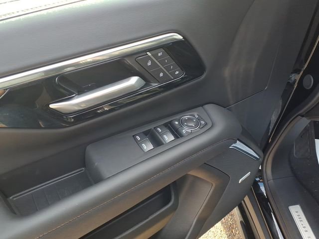 New 2026 Chevrolet Suburban High Country image 18