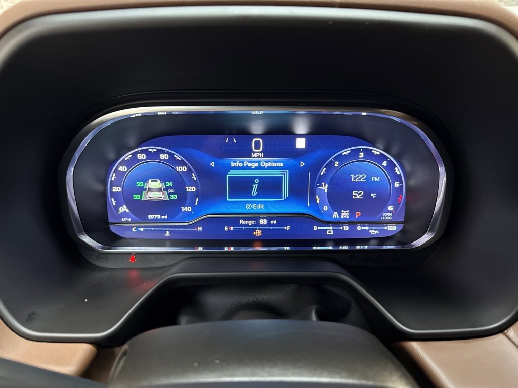 Used 2022 Chevrolet Suburban High Country image 28