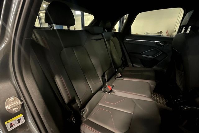 Certified 2025 Audi Q3 2.0T Premium Plus w/ Premium Plus Package AWD/4WD image 27