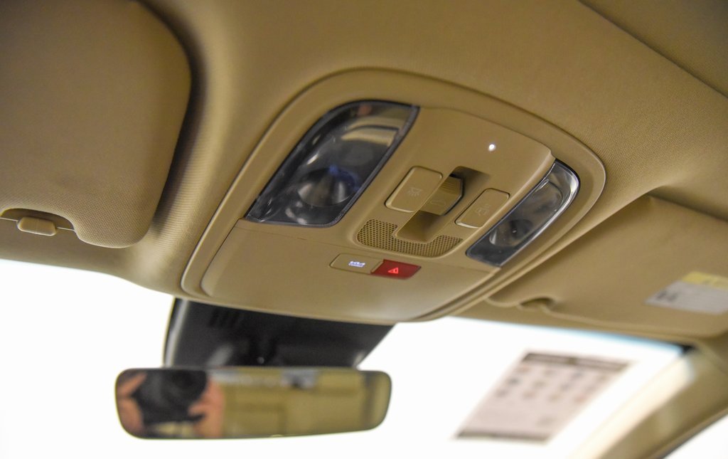 Used 2023 Kia Stinger GT-Line w/ Sun & Sound Package image 31