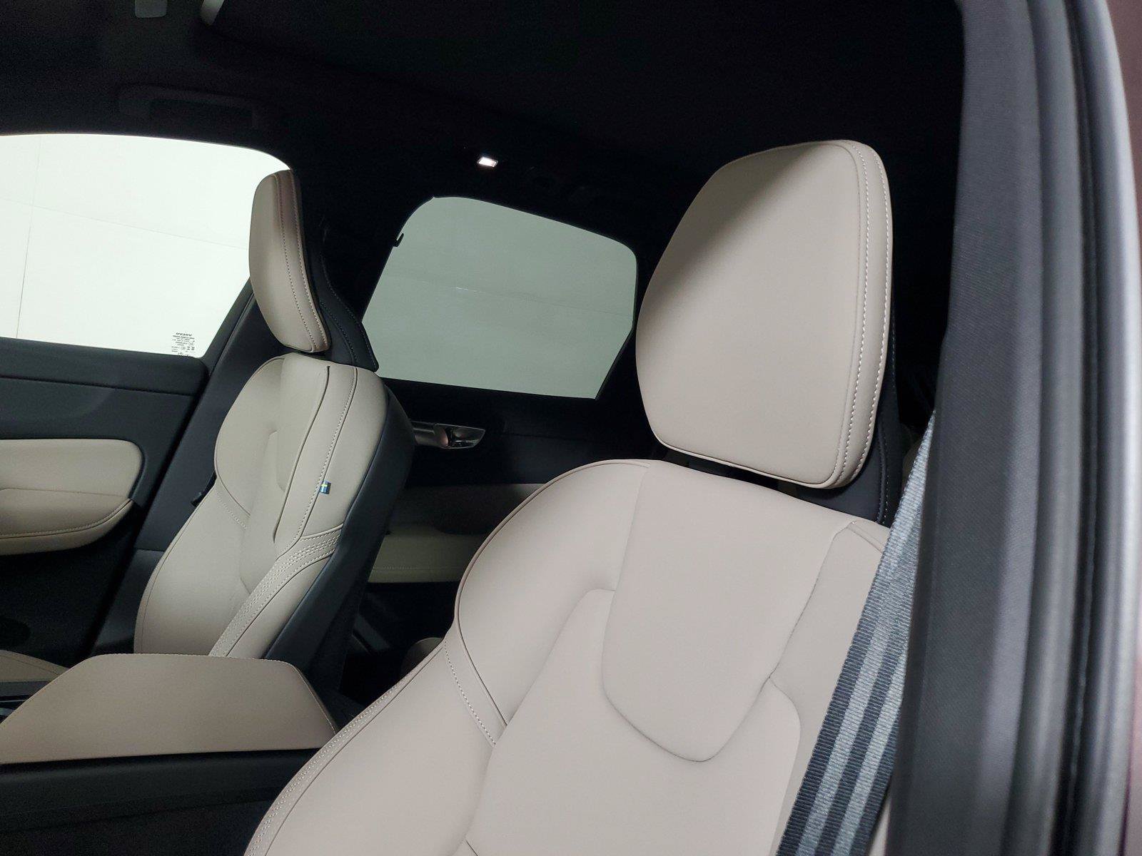 New 2026 Volvo XC60 B5 Plus w/ Climate Package AWD/4WD image 23