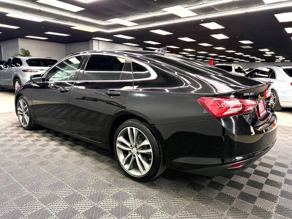 Used 2022 Chevrolet Malibu LT FWD image 9