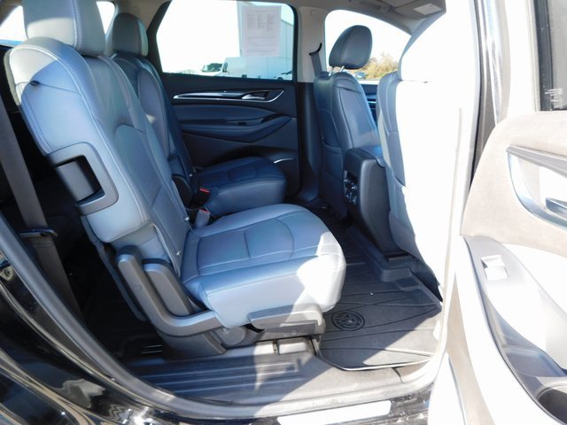 Used 2021 Buick Enclave Essence w/ Sport Touring Edition image 20