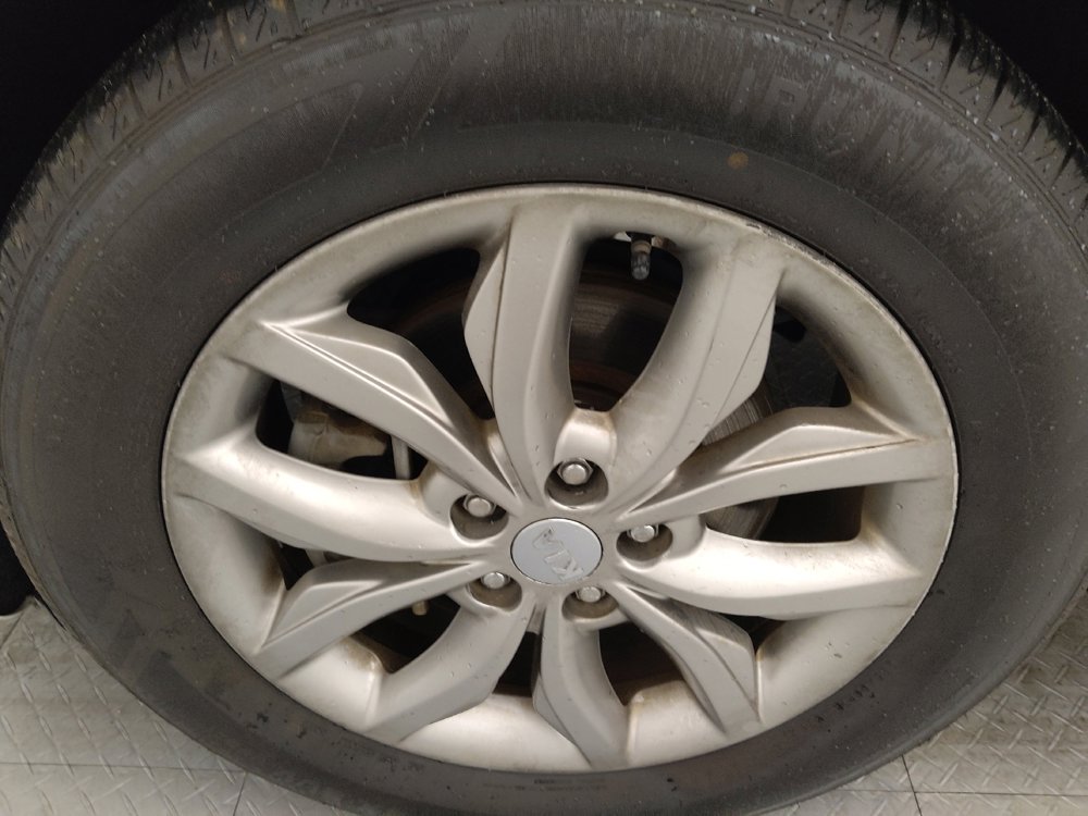 Used 2019 Kia Sedona EX image 31