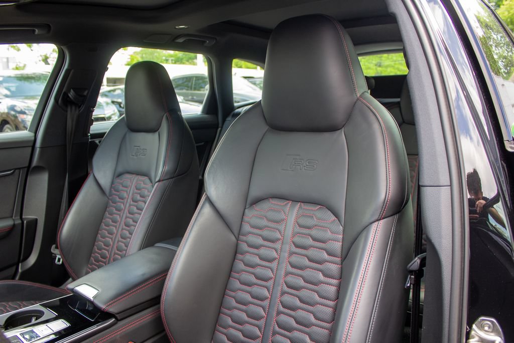 Used 2024 Audi RS 6 performance AWD/4WD image 12