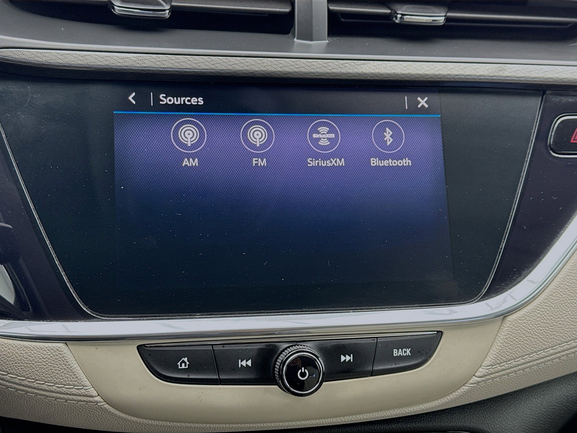 Used 2020 Buick Encore GX Select image 11