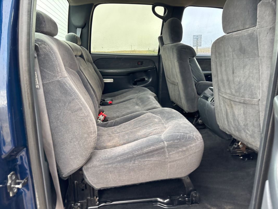 Used 2001 Chevrolet Silverado 2500 LS image 17