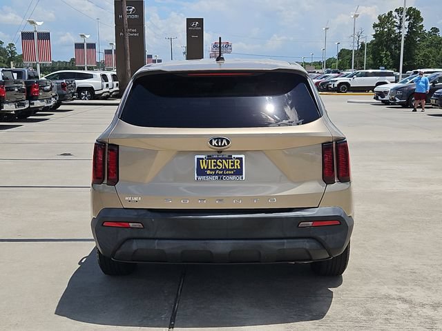 Used 2021 Kia Sorento LX FWD image 6