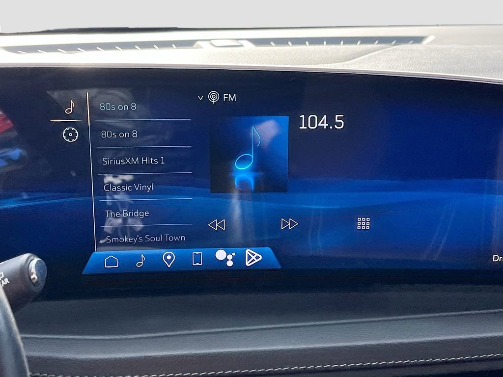 Used 2024 Cadillac XT4 Premium Luxury w/ Cold Weather Package FWD image 14