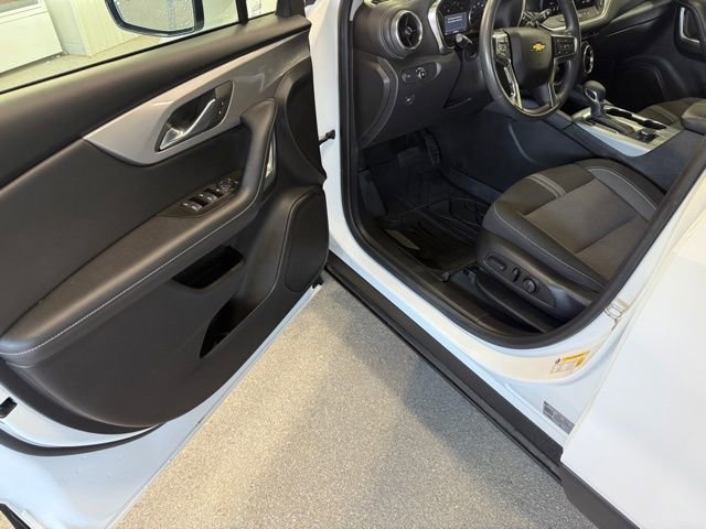 Used 2024 Chevrolet Blazer LT w/ Driver Confidence Package image 13