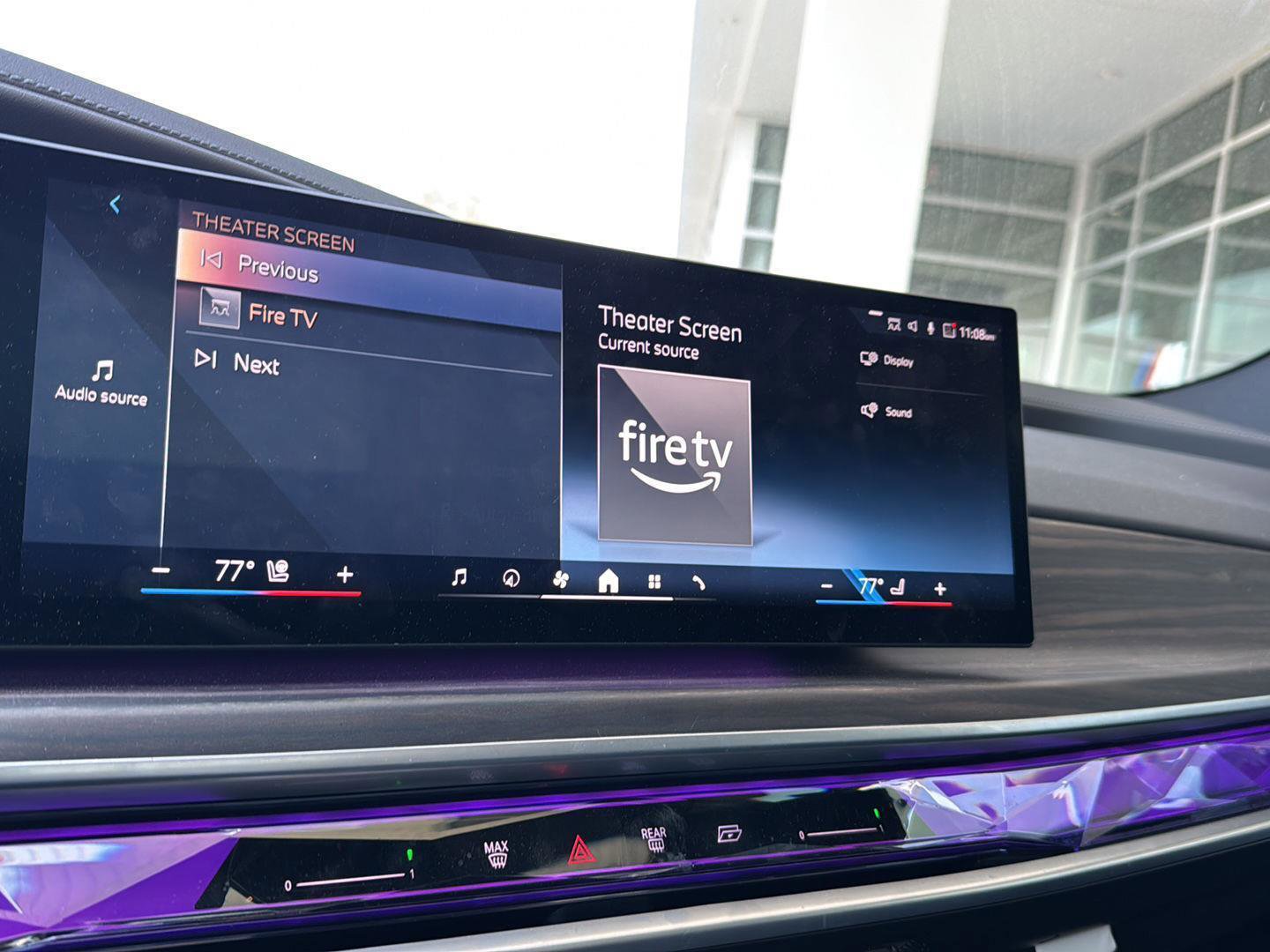 Used 2024 BMW i7 xDrive60 w/ Executive Package image 21