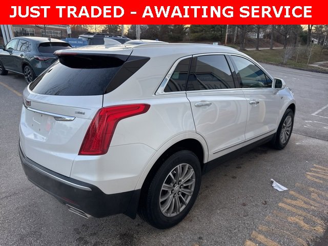 Used 2017 Cadillac XT5 Luxury w/ Driver Awareness Package image 8