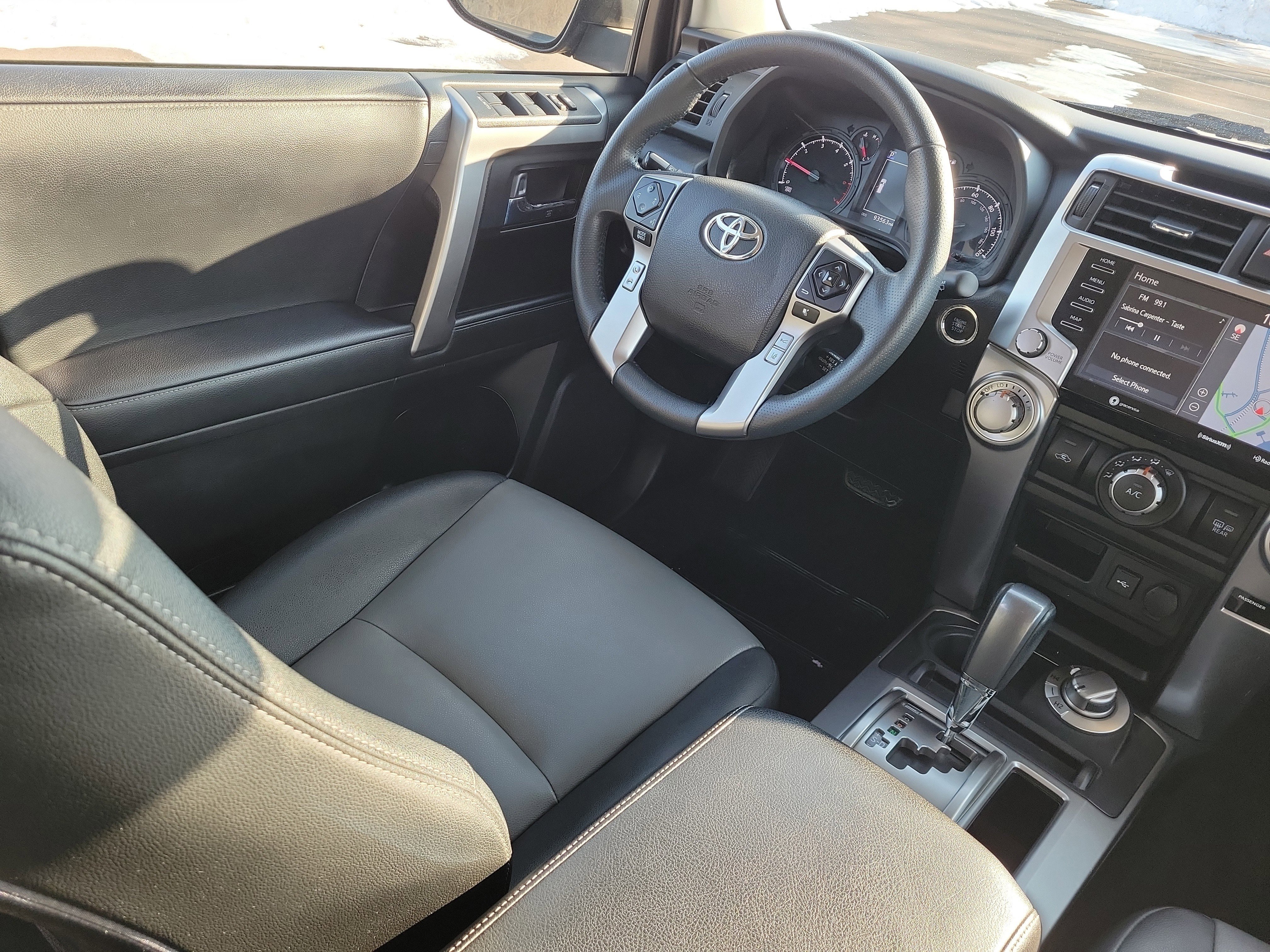 Used 2021 Toyota 4Runner SR5 Premium image 17