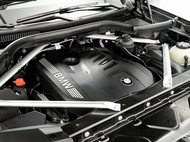 Used 2026 BMW X7 xDrive40i image 32