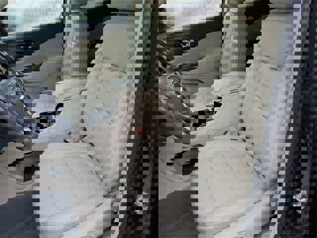 Used 2021 GMC Acadia Denali w/ Denali Technology Package image 72