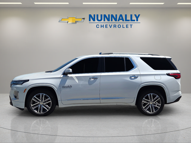 Used 2023 Chevrolet Traverse High Country AWD/4WD image 2