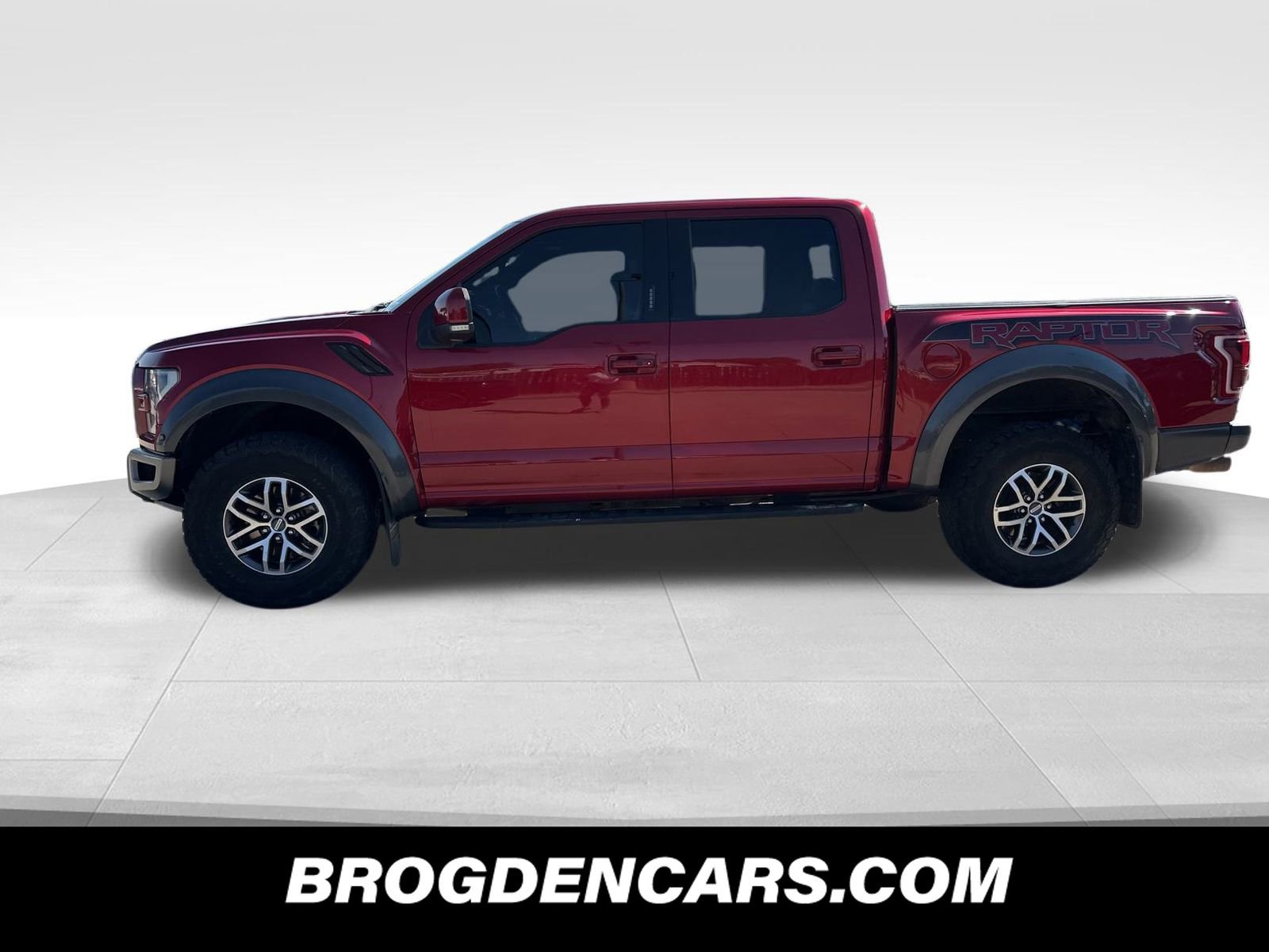 Used 2017 Ford F150 Raptor w/ Equipment Group 802A Luxury image 6