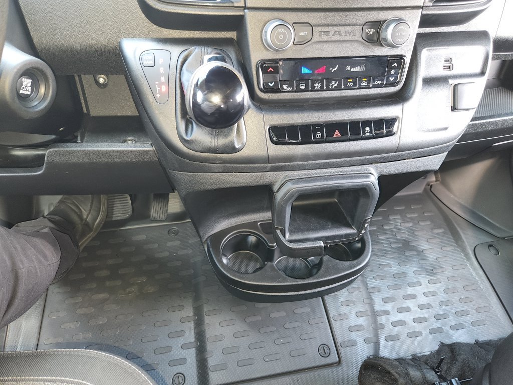 Used 2025 RAM ProMaster 2500 w/ U-Haul Equipment Group FWD image 24