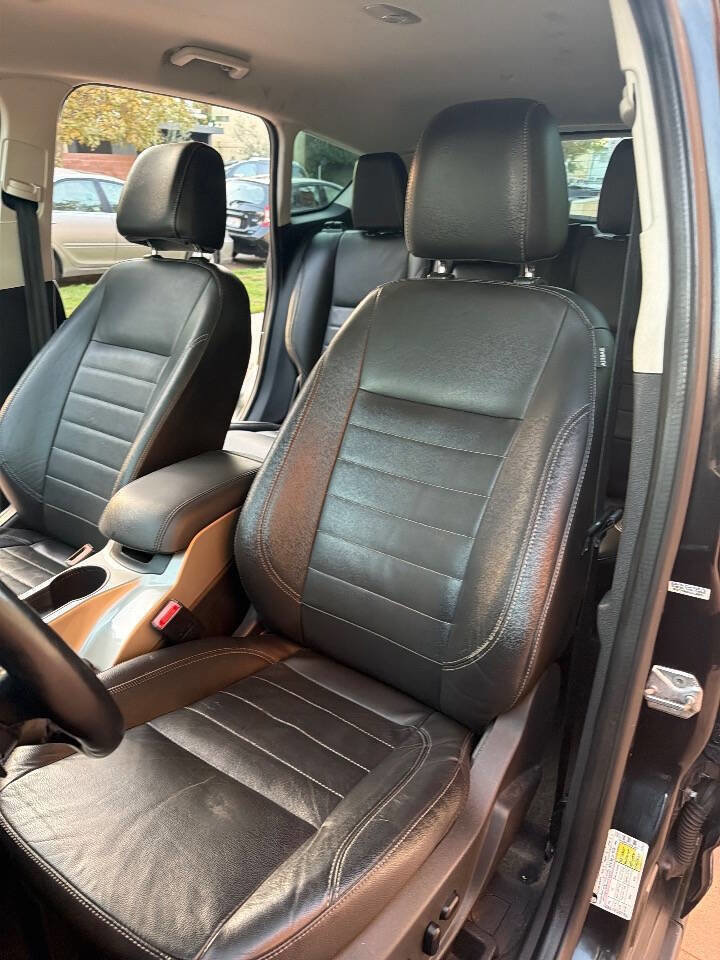 Used 2013 Ford C-MAX Energi SEL image 25