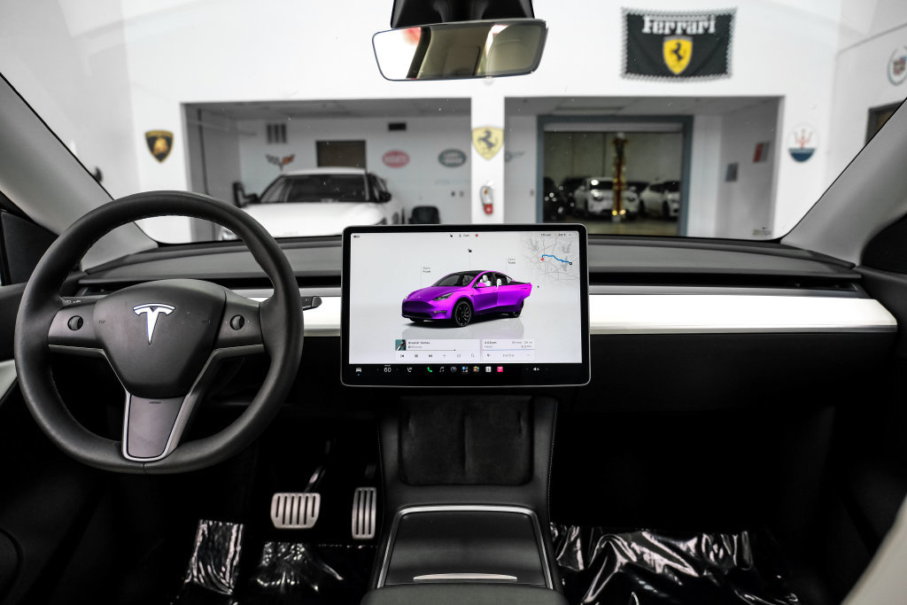 Used 2022 Tesla Model Y Performance AWD/4WD image 14