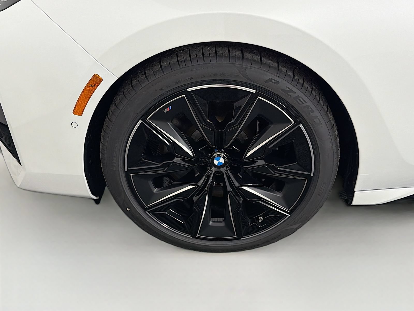 New 2026 BMW 740i xDrive AWD/4WD image 33