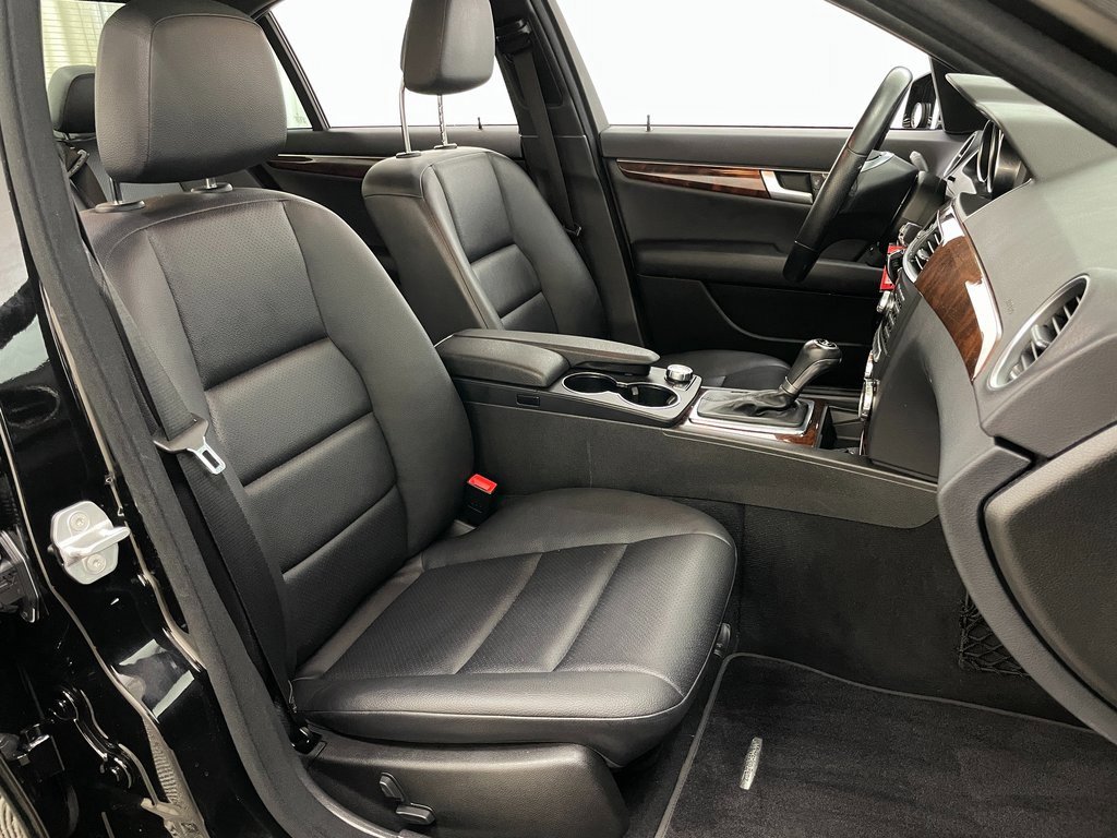 Used 2012 Mercedes-Benz C 300 4MATIC Sedan image 37