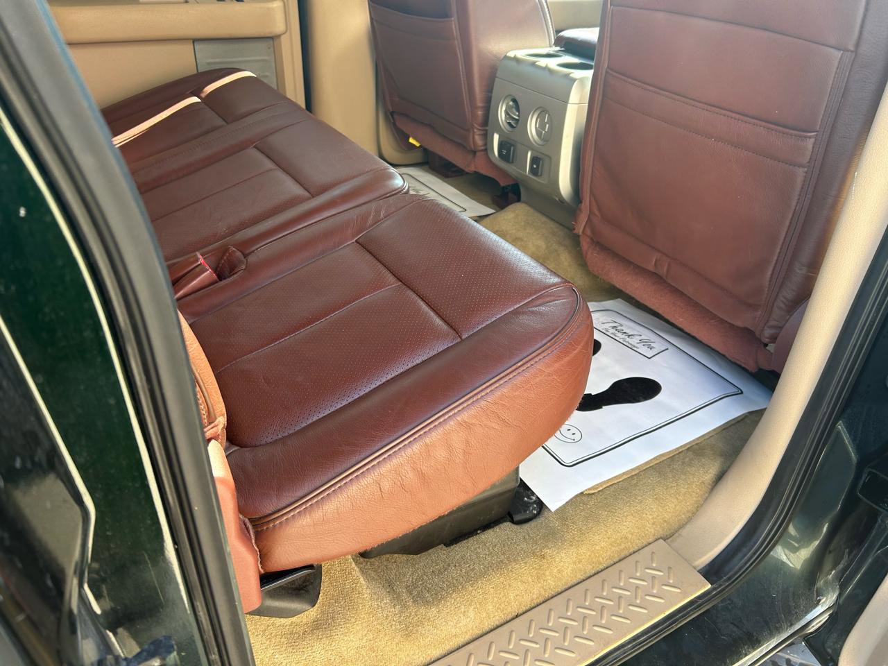 Used 2014 Ford F150 King Ranch w/ King Ranch Luxury Package image 11