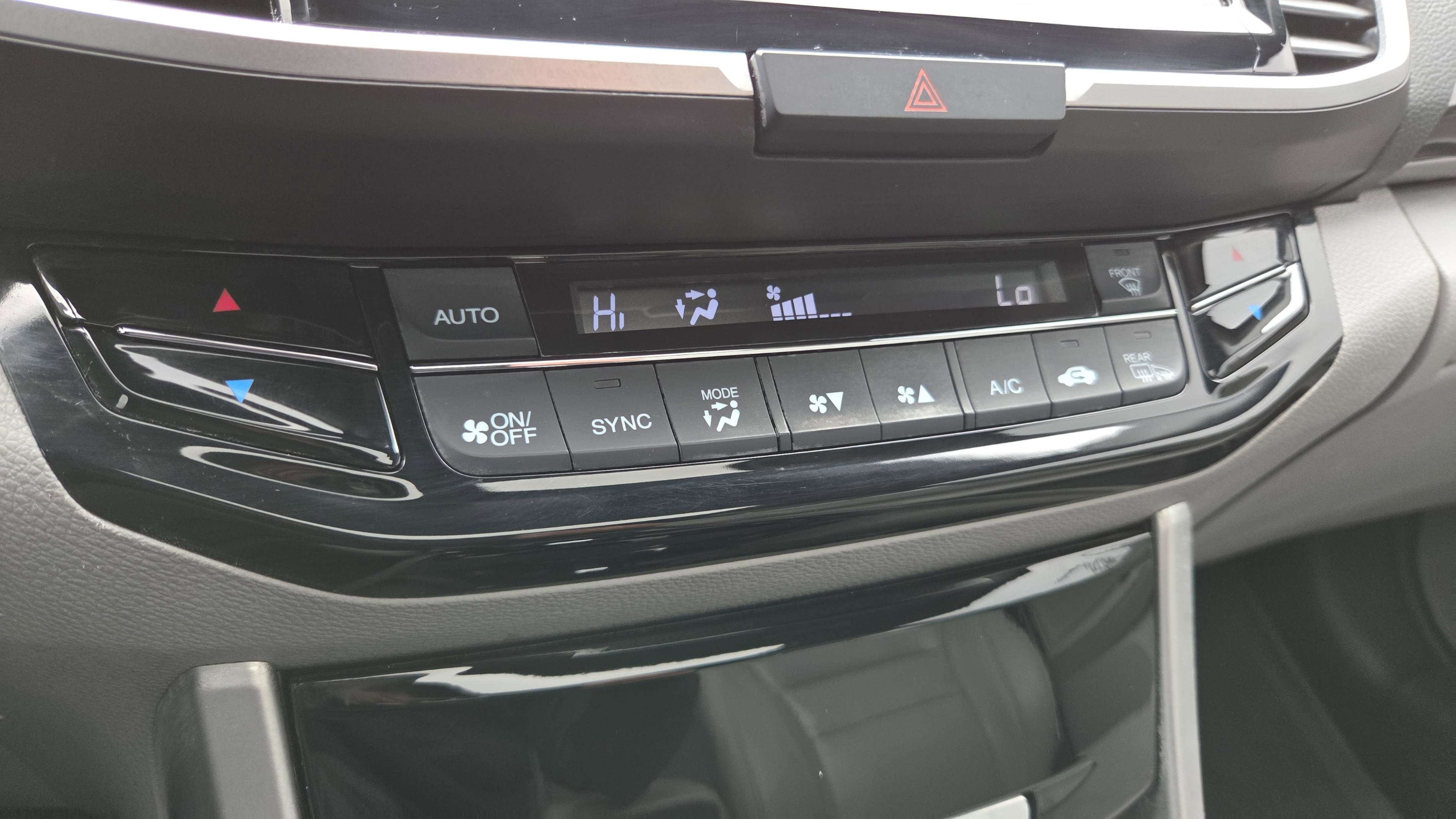 Used 2016 Honda Accord EX-L image 19