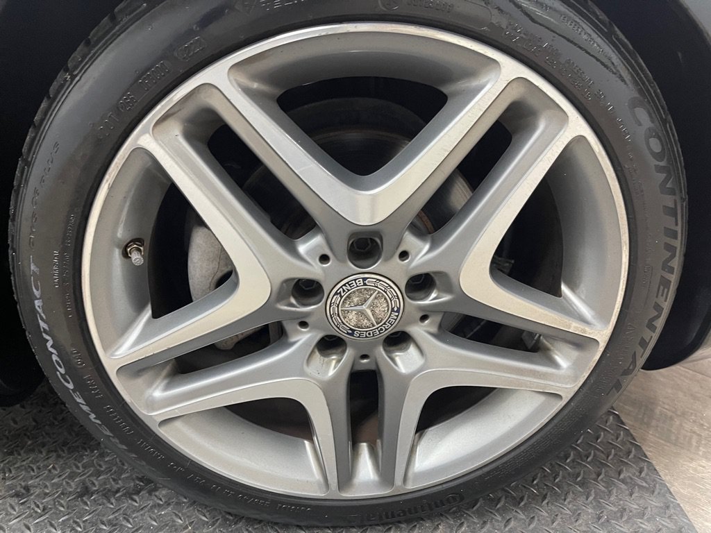 Used 2013 Mercedes-Benz SLK 250 image 38