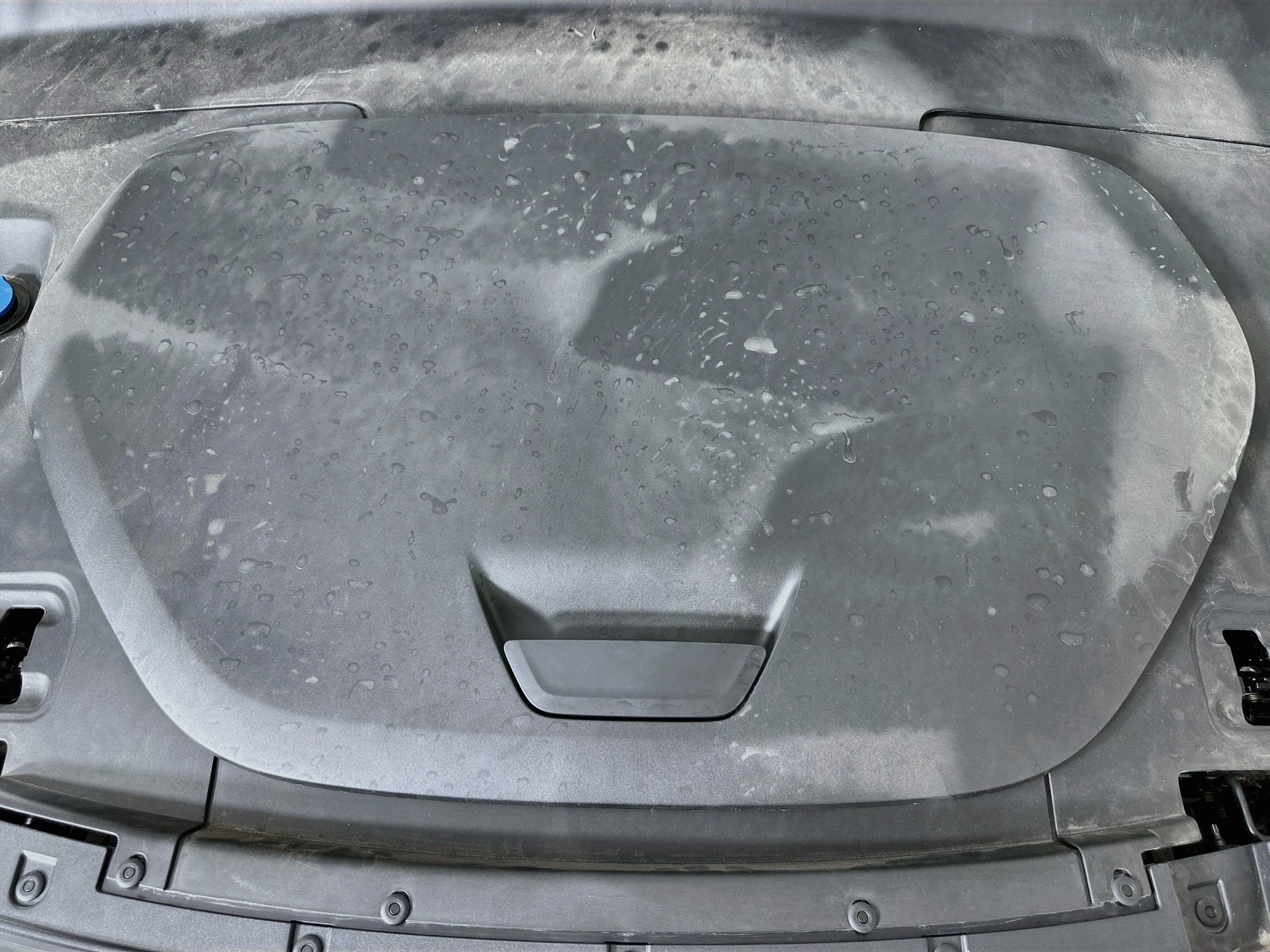 Used 2024 Volvo XC40 Recharge Plus w/ Protection Package Premier RWD image 33