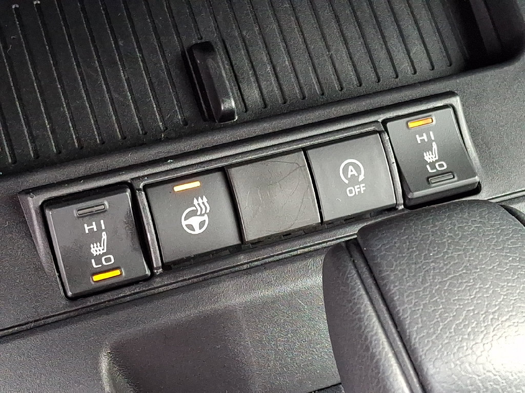 Certified 2026 Toyota Corolla Cross LE w/ Cold Weather Package AWD/4WD image 17