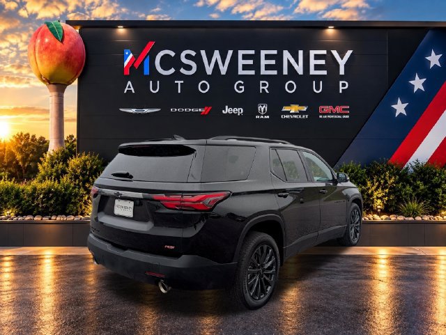 Used 2023 Chevrolet Traverse RS AWD/4WD image 5