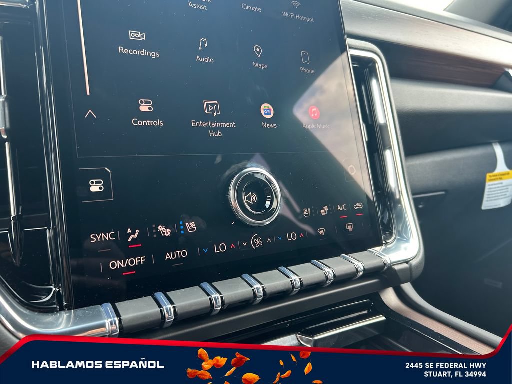 New 2026 GMC Yukon XL Denali w/ Denali Reserve Package AWD/4WD image 30